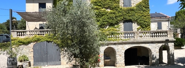 Gîte de groupe Drôme